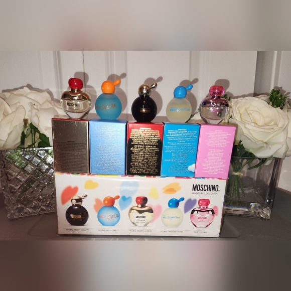 Vintage Feb 2016 Moschino 5pc Miniature Collection Coffret Set - Picture 15 of 16